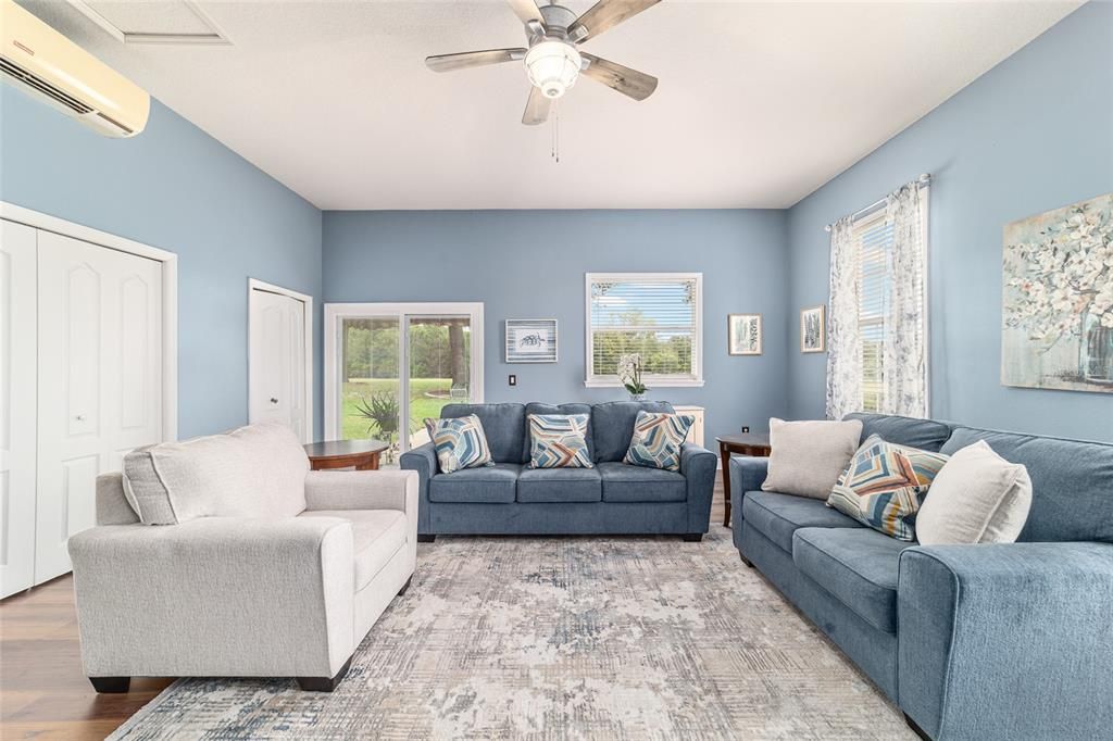 For Sale: $743,000 (3 beds, 2 baths, 2891 Square Feet)