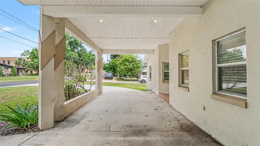 En Venta: $450,000 (4 camas, 3 baños, 2481 Pies cuadrados)