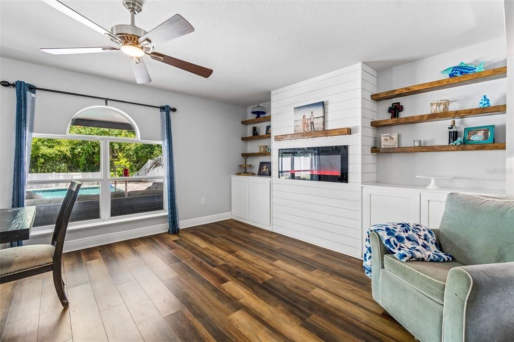 For Sale: $545,000 (4 beds, 2 baths, 2796 Square Feet)
