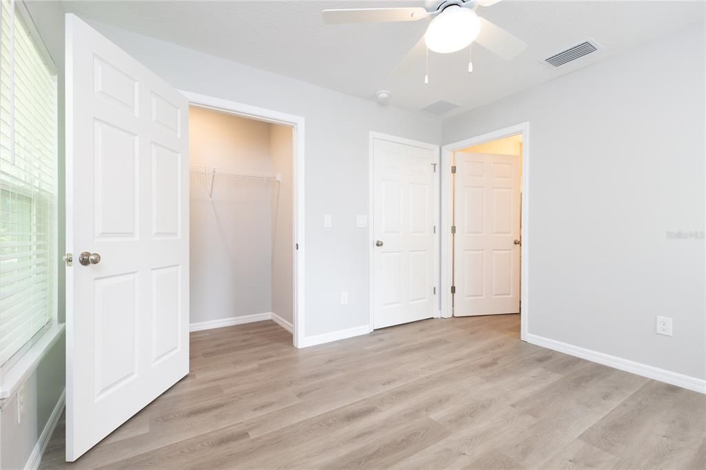 En Venta: $244,900 (3 camas, 2 baños, 1171 Pies cuadrados)