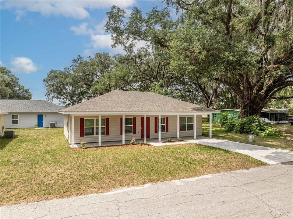 En Venta: $244,900 (3 camas, 2 baños, 1171 Pies cuadrados)