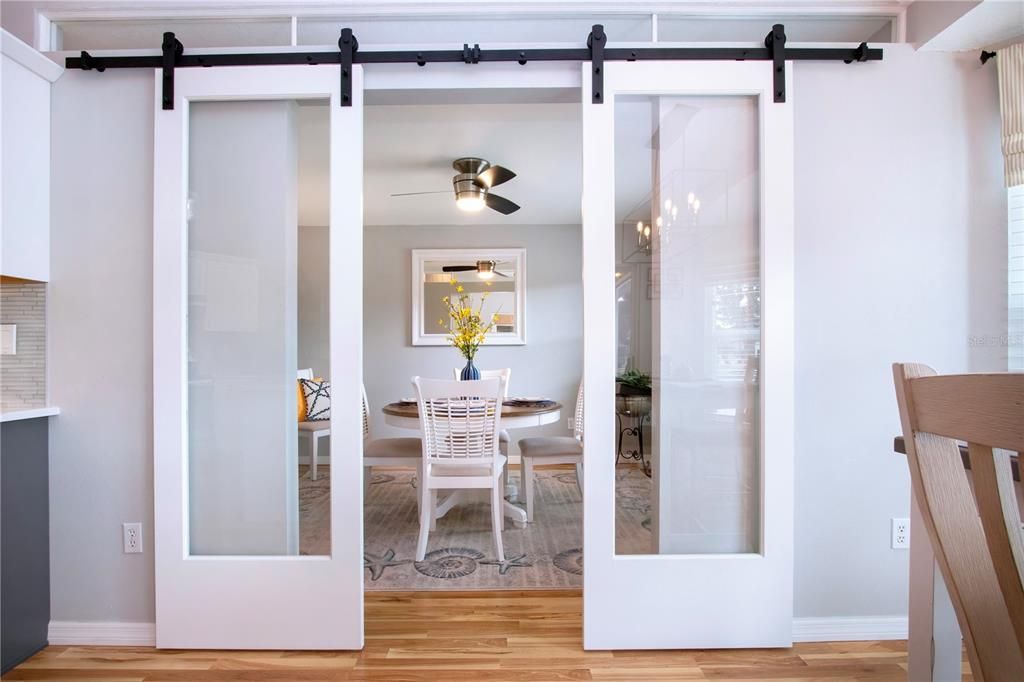 En Venta: $355,000 (2 camas, 2 baños, 1528 Pies cuadrados)
