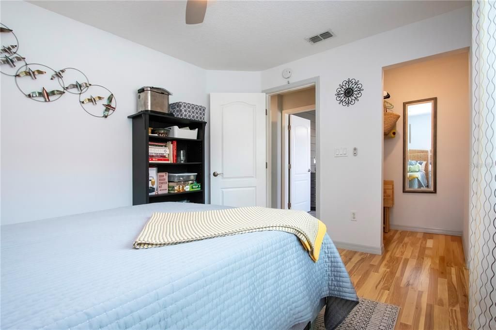 En Venta: $355,000 (2 camas, 2 baños, 1528 Pies cuadrados)