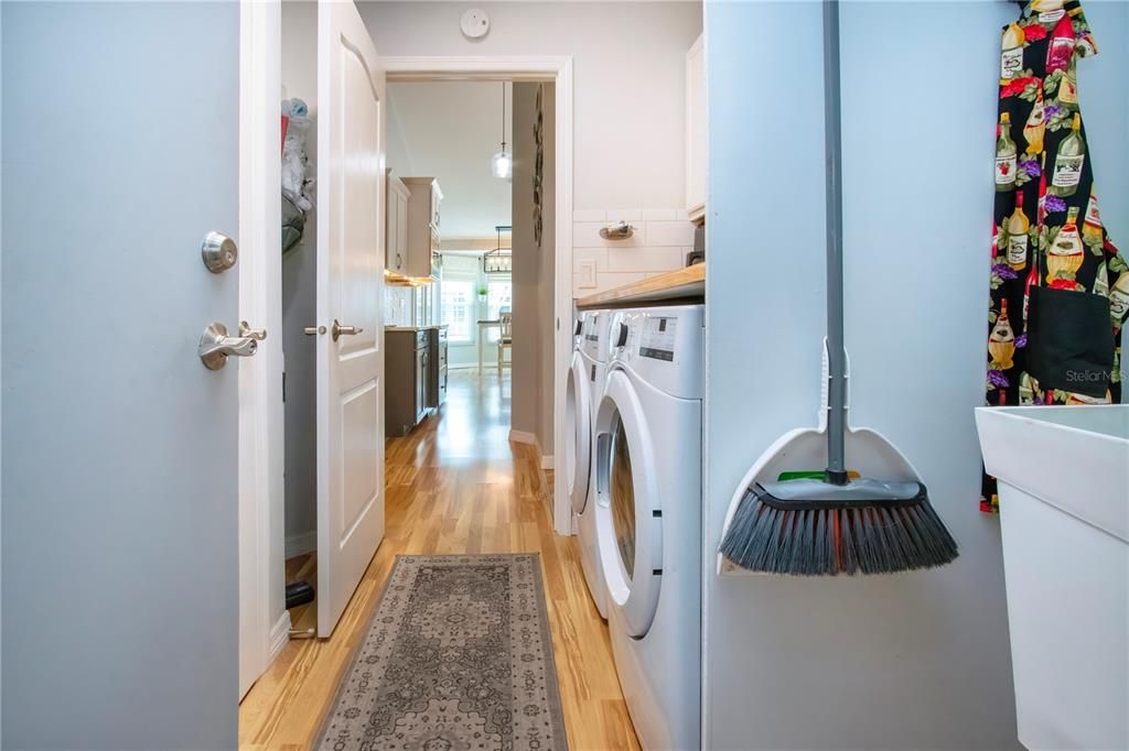 En Venta: $355,000 (2 camas, 2 baños, 1528 Pies cuadrados)