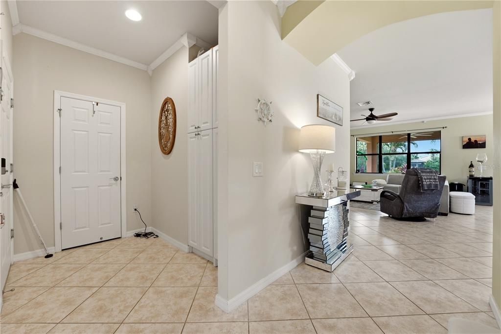 For Sale: $579,900 (2 beds, 2 baths, 1792 Square Feet)
