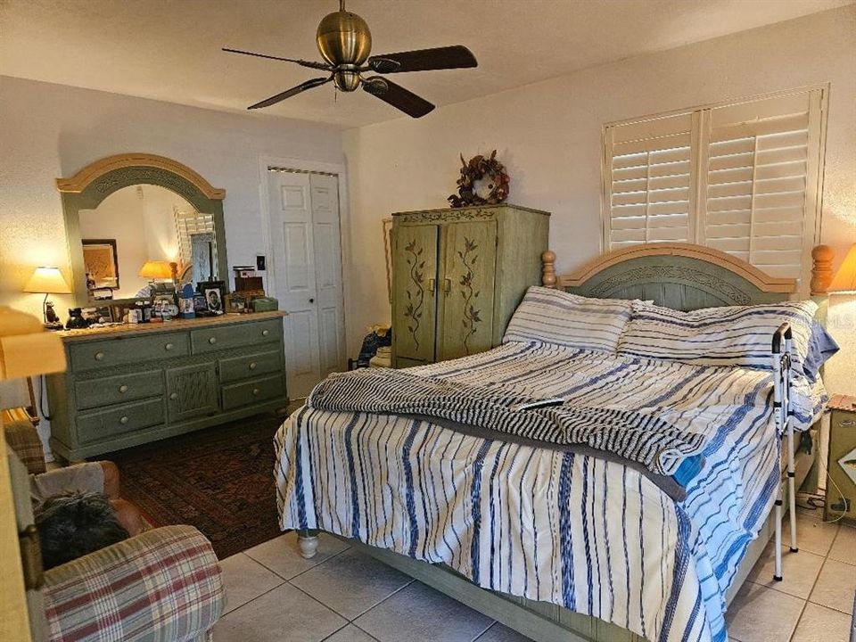 For Sale: $279,000 (3 beds, 2 baths, 1539 Square Feet)