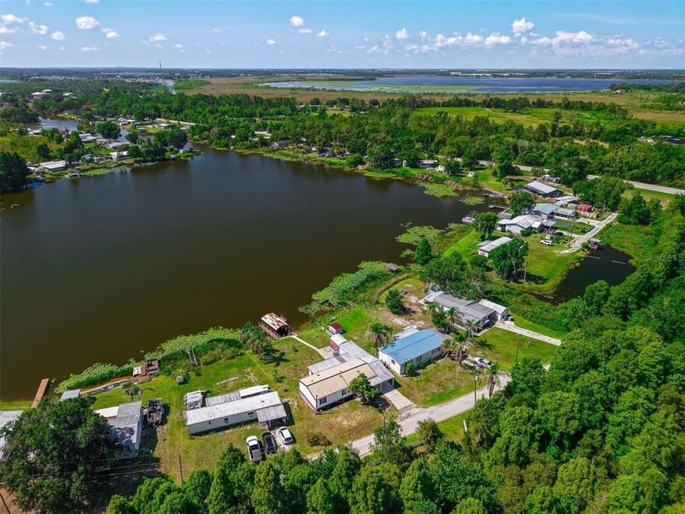 На продажу: $250,000 (3 спален, 2 ванн, 1152 Квадратных фут)