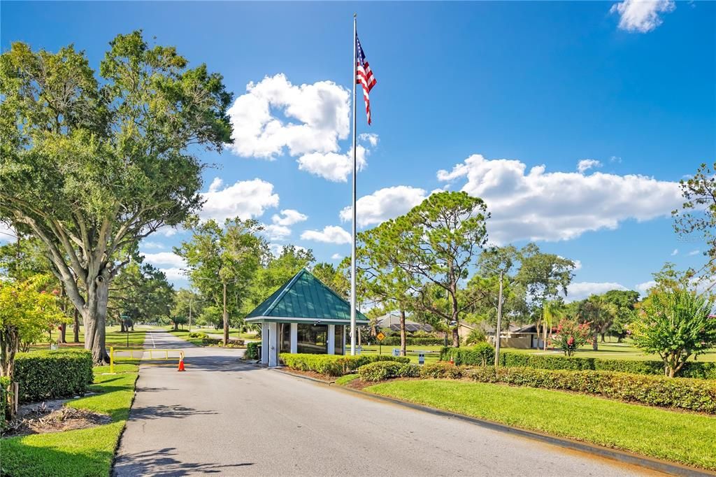 For Sale: $800,000 (4 beds, 3 baths, 2575 Square Feet)