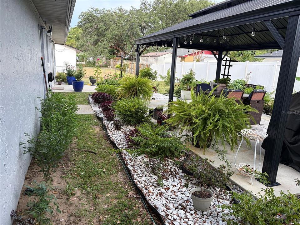 En Venta: $325,000 (3 camas, 2 baños, 1232 Pies cuadrados)