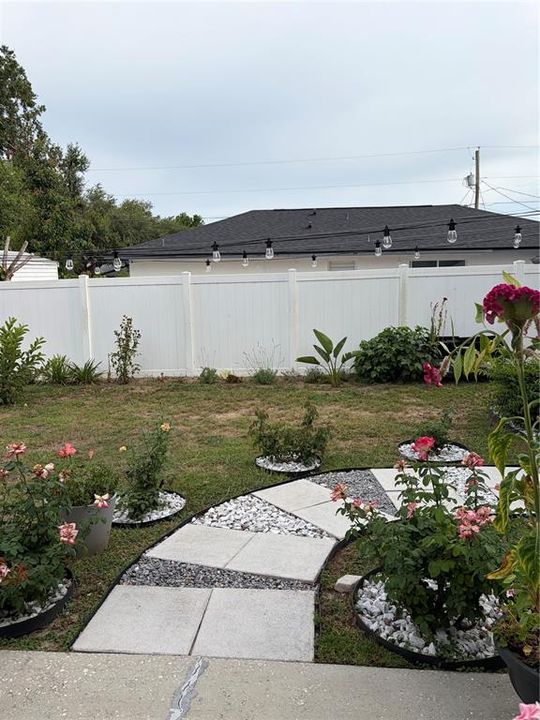 En Venta: $325,000 (3 camas, 2 baños, 1232 Pies cuadrados)