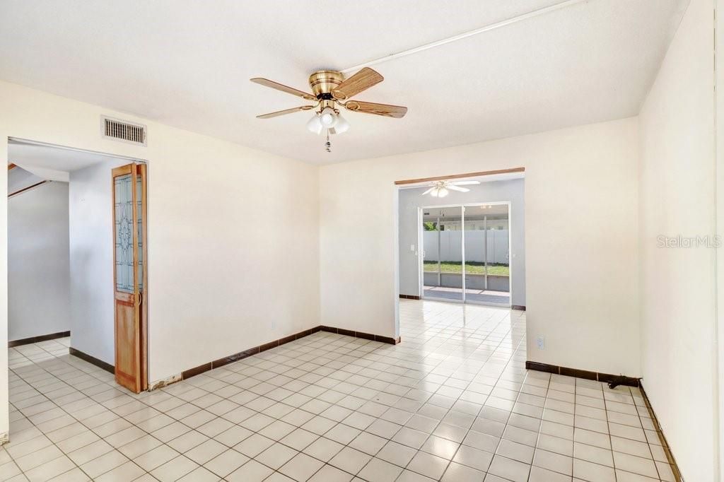 For Sale: $375,000 (3 beds, 1 baths, 1775 Square Feet)