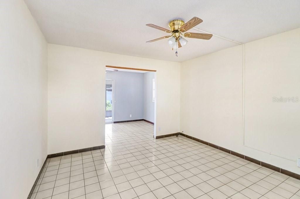 For Sale: $375,000 (3 beds, 1 baths, 1775 Square Feet)