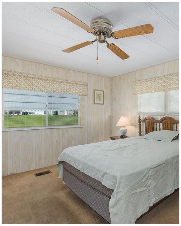 En Venta: $159,000 (2 camas, 2 baños, 1056 Pies cuadrados)