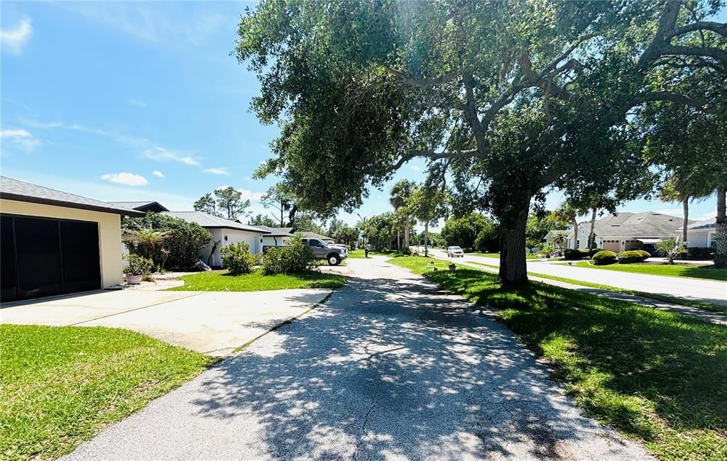 For Sale: $289,000 (3 beds, 2 baths, 1265 Square Feet)