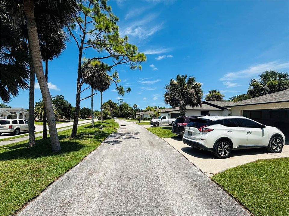 For Sale: $289,000 (3 beds, 2 baths, 1265 Square Feet)