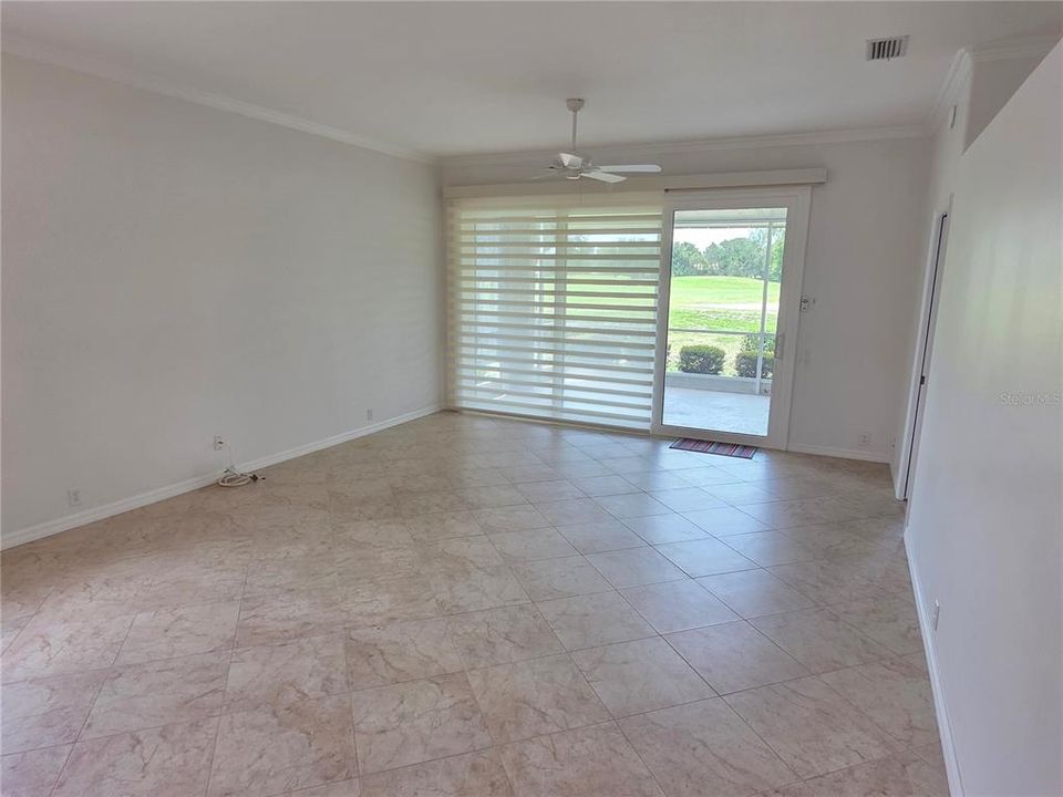 For Sale: $329,900 (2 beds, 2 baths, 1825 Square Feet)