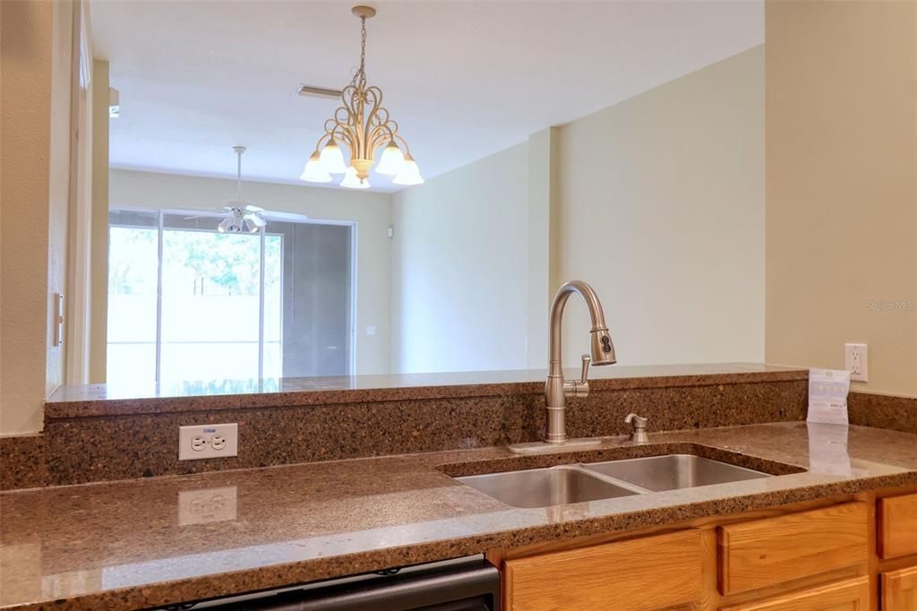 For Rent: $2,500 (2 beds, 2 baths, 1730 Square Feet)