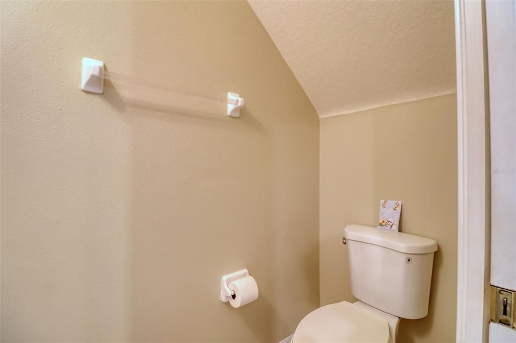 For Rent: $2,500 (2 beds, 2 baths, 1730 Square Feet)