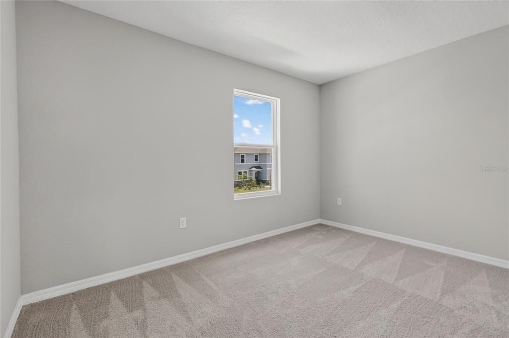 For Sale: $474,000 (4 beds, 3 baths, 2756 Square Feet)