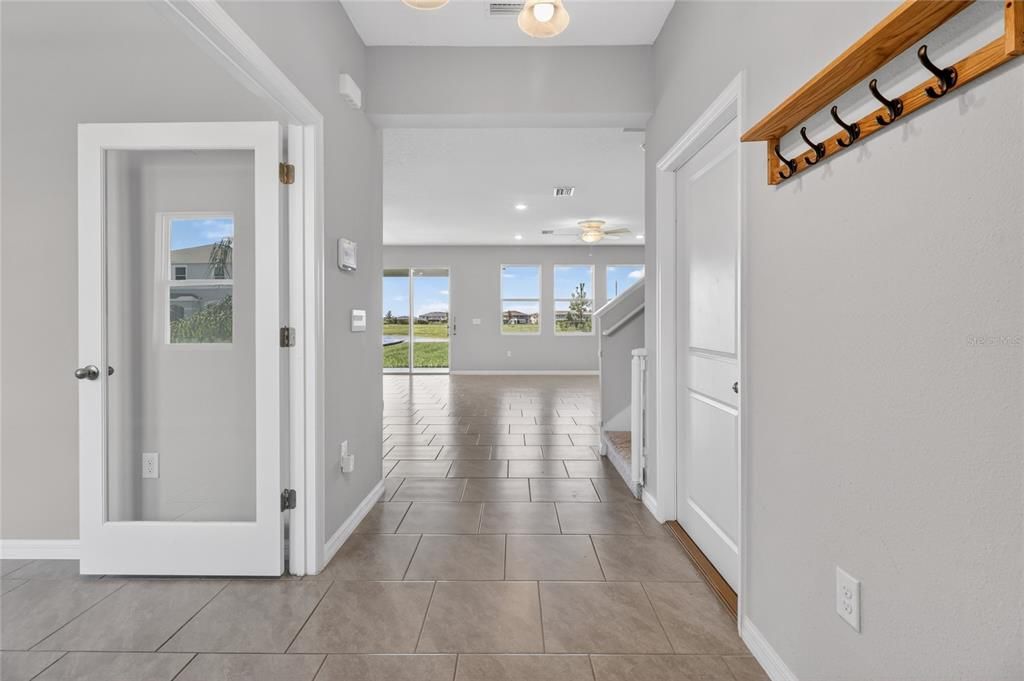 For Sale: $474,000 (4 beds, 3 baths, 2756 Square Feet)