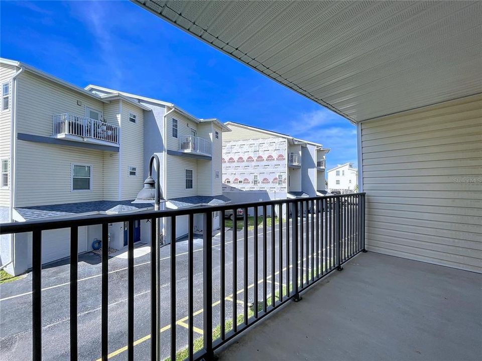 For Sale: $424,900 (2 beds, 2 baths, 1080 Square Feet)