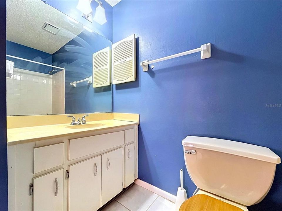 For Sale: $424,900 (2 beds, 2 baths, 1080 Square Feet)