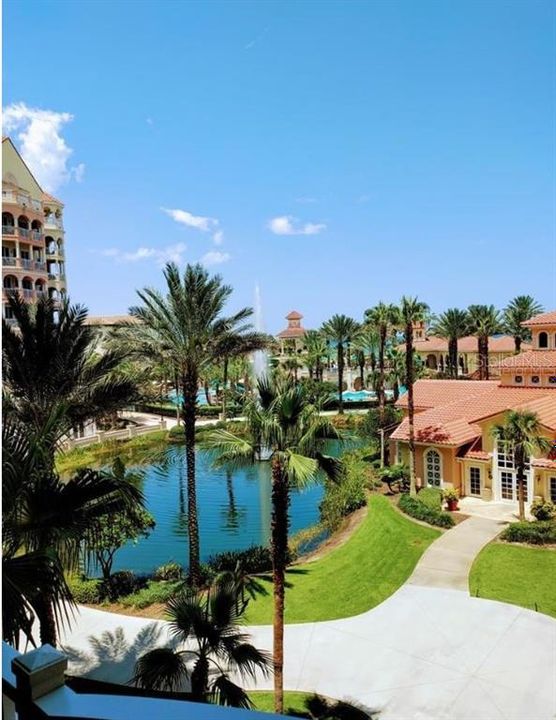 For Sale: $339,000 (1 beds, 1 baths, 678 Square Feet)