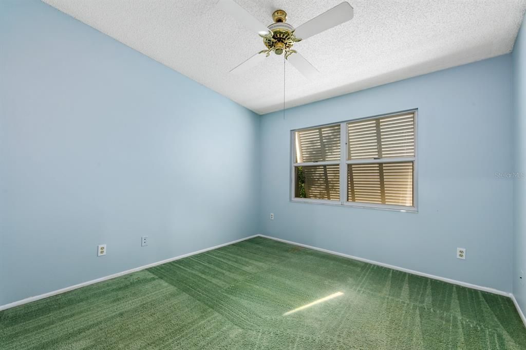 For Sale: $245,000 (2 beds, 2 baths, 1236 Square Feet)