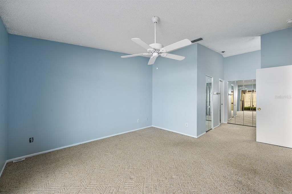 For Sale: $245,000 (2 beds, 2 baths, 1236 Square Feet)