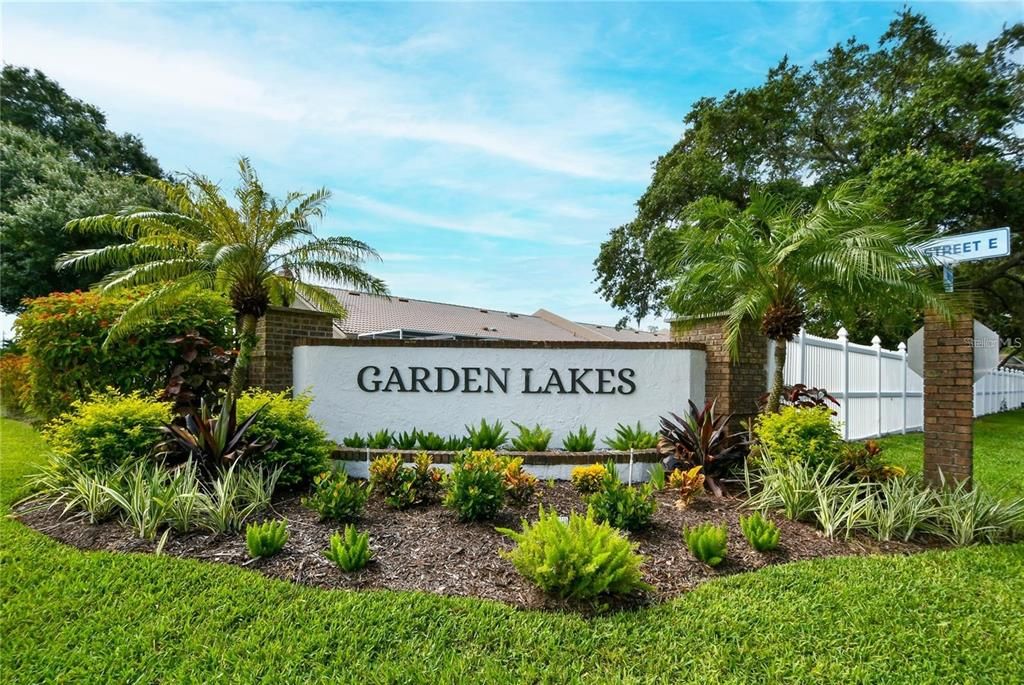 For Sale: $245,000 (2 beds, 2 baths, 1236 Square Feet)