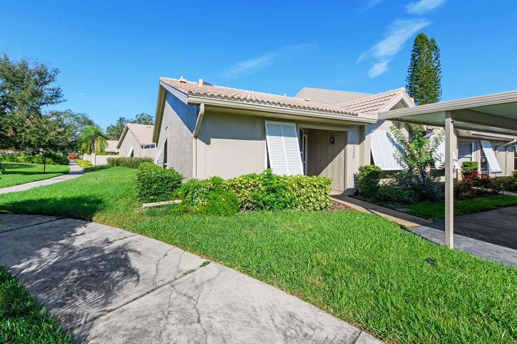 For Sale: $245,000 (2 beds, 2 baths, 1236 Square Feet)