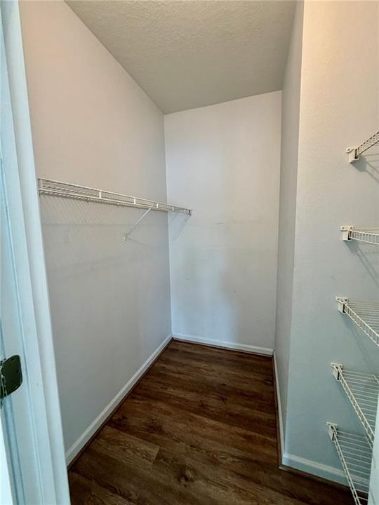 For Rent: $1,500 (2 beds, 2 baths, 1048 Square Feet)