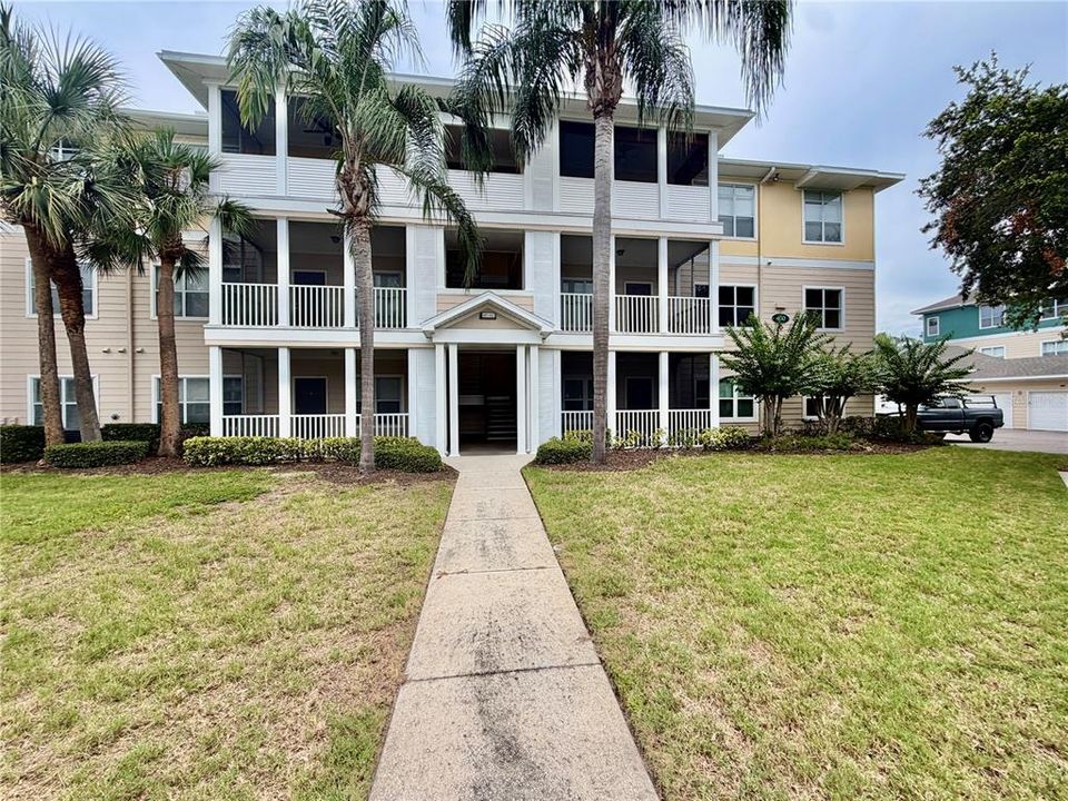 For Rent: $1,500 (2 beds, 2 baths, 1048 Square Feet)