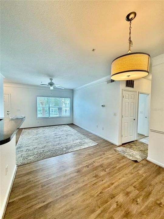 For Rent: $1,500 (2 beds, 2 baths, 1048 Square Feet)