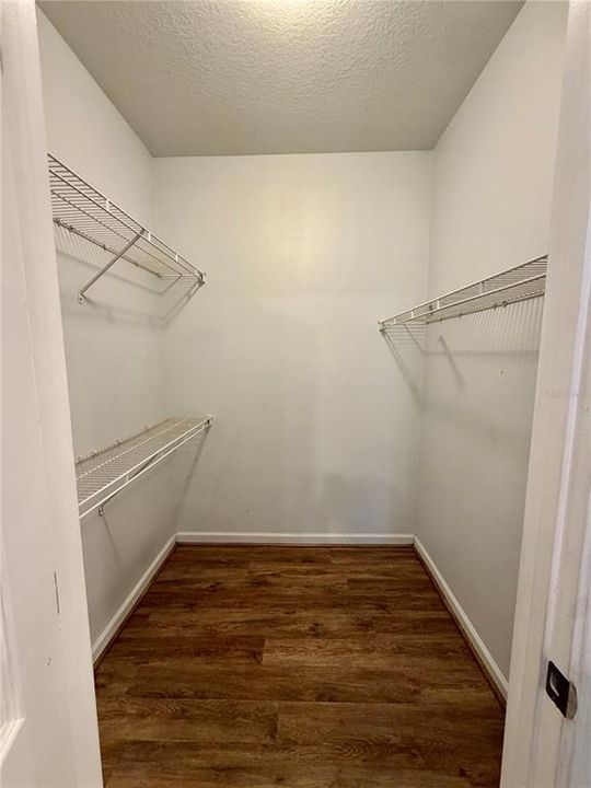 For Rent: $1,500 (2 beds, 2 baths, 1048 Square Feet)