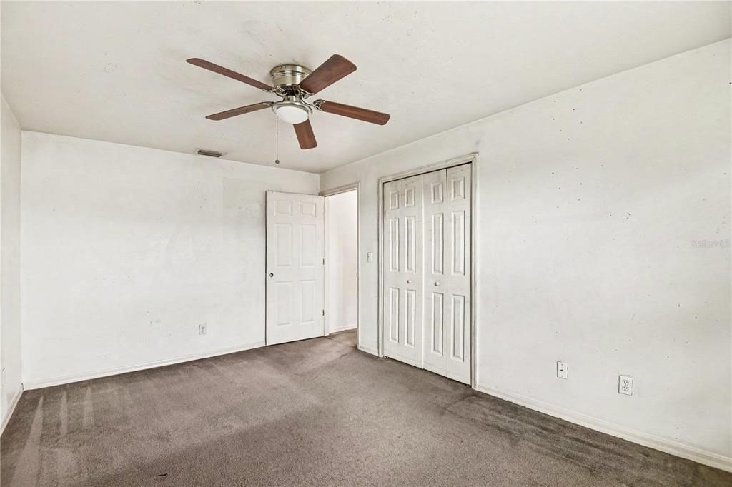 Active With Contract: $224,900 (3 beds, 2 baths, 1506 Square Feet)