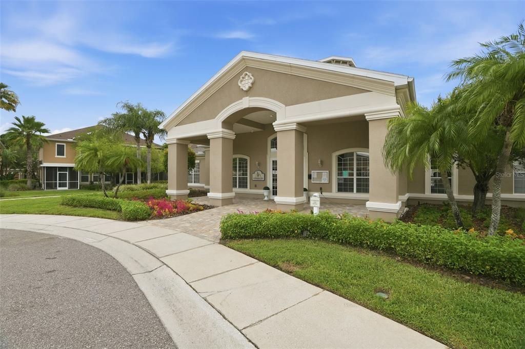 For Sale: $339,900 (2 beds, 2 baths, 1264 Square Feet)