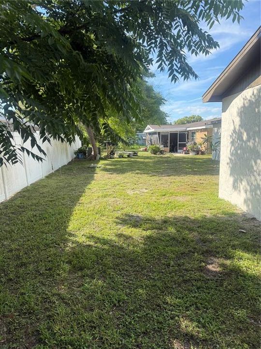 For Sale: $299,000 (4 beds, 2 baths, 1847 Square Feet)