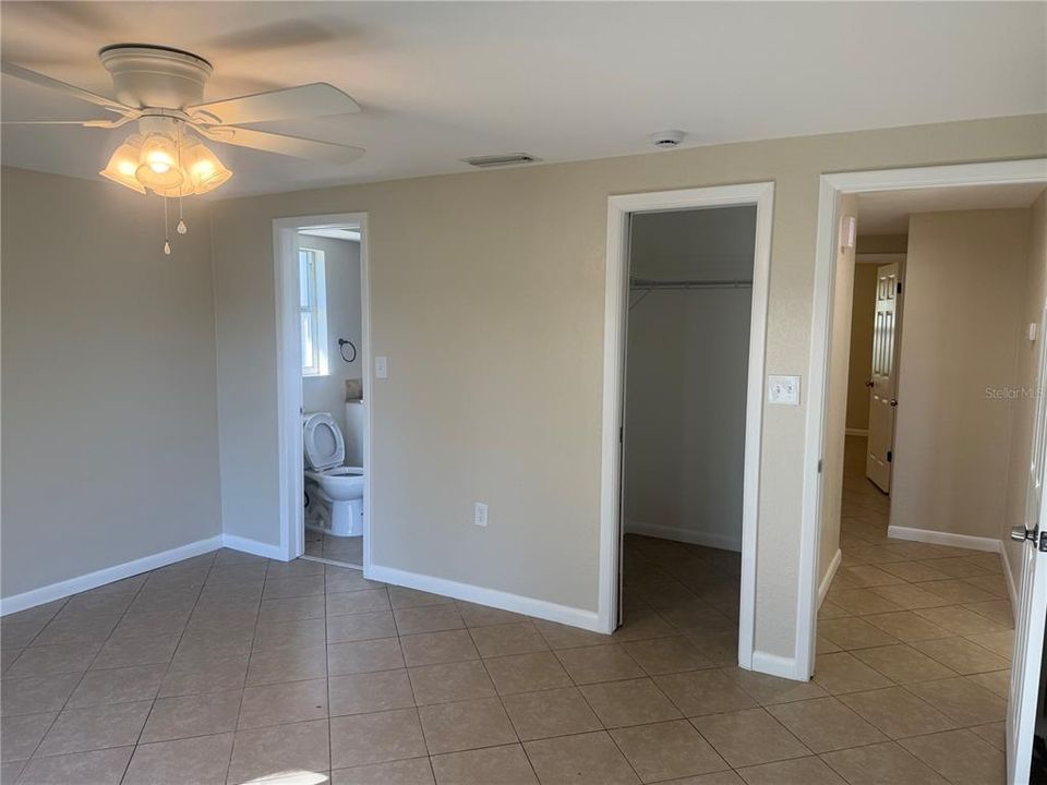 For Sale: $299,000 (4 beds, 2 baths, 1847 Square Feet)