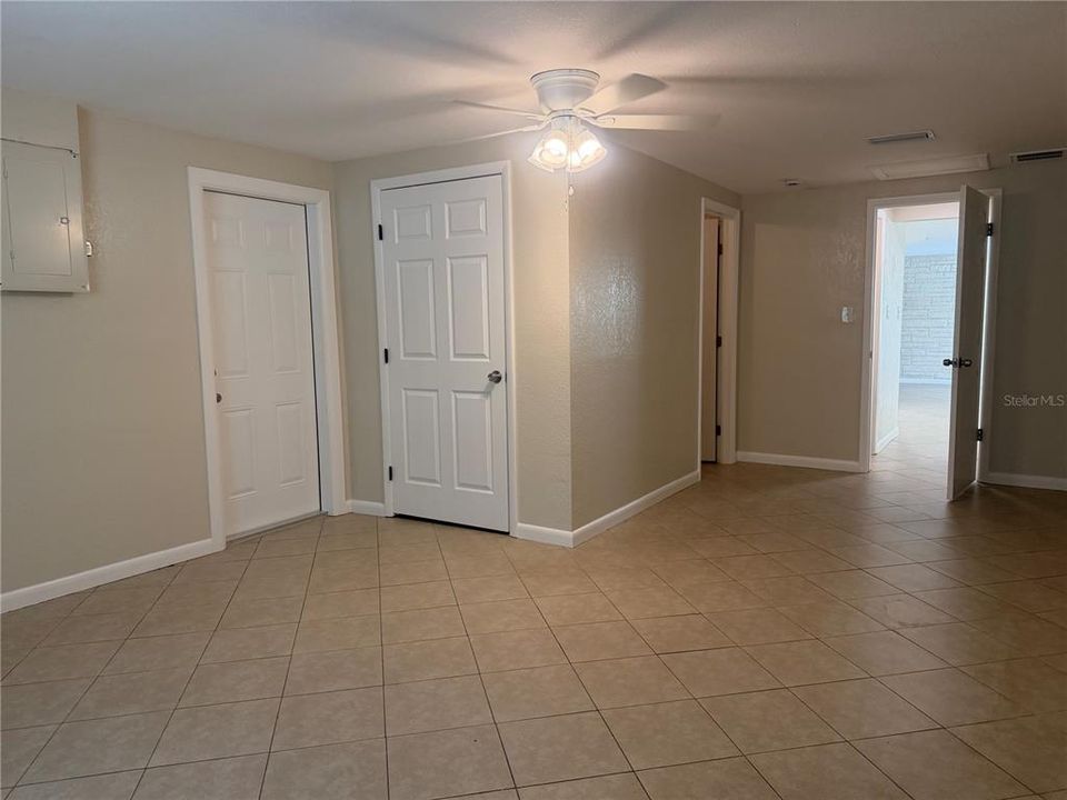 For Sale: $299,000 (4 beds, 2 baths, 1847 Square Feet)