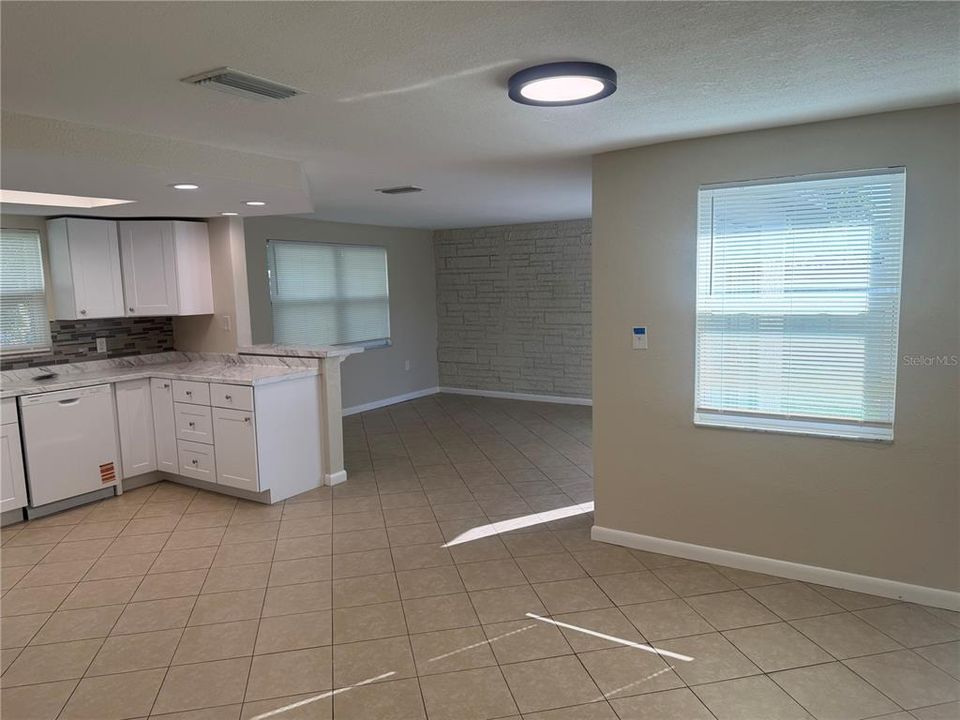 For Sale: $299,000 (4 beds, 2 baths, 1847 Square Feet)