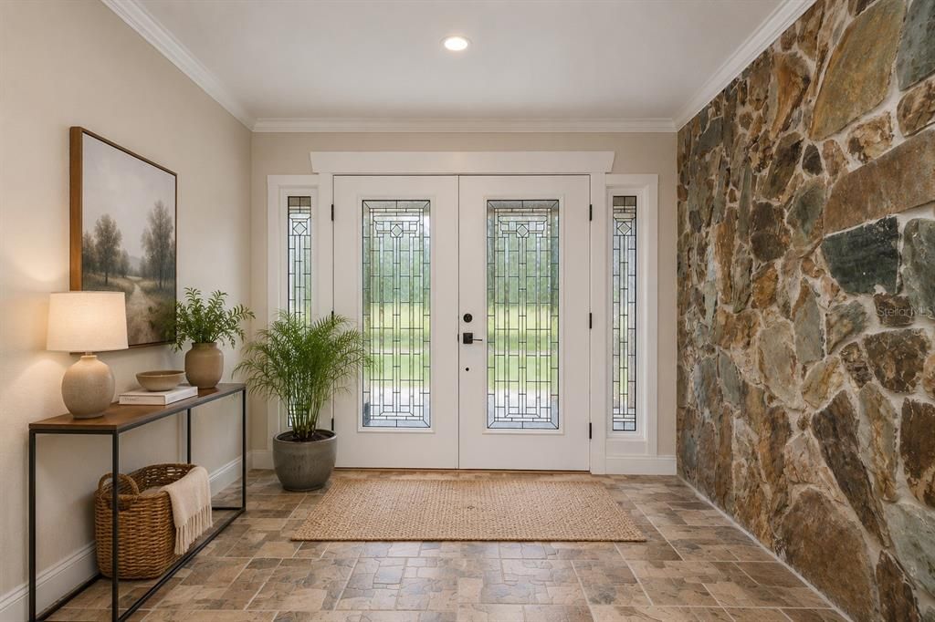 For Sale: $999,000 (6 beds, 5 baths, 2636 Square Feet)