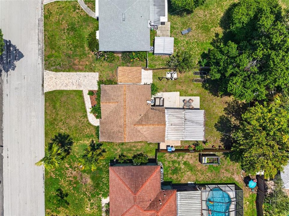 На продажу: $424,900 (2 спален, 1 ванн, 805 Квадратных фут)