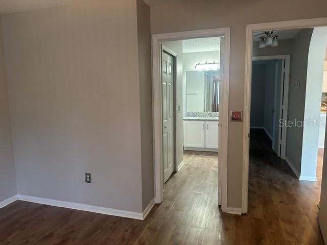 For Rent: $2,095 (3 beds, 2 baths, 1315 Square Feet)