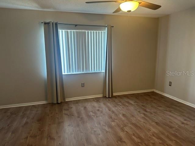 For Rent: $2,095 (3 beds, 2 baths, 1315 Square Feet)