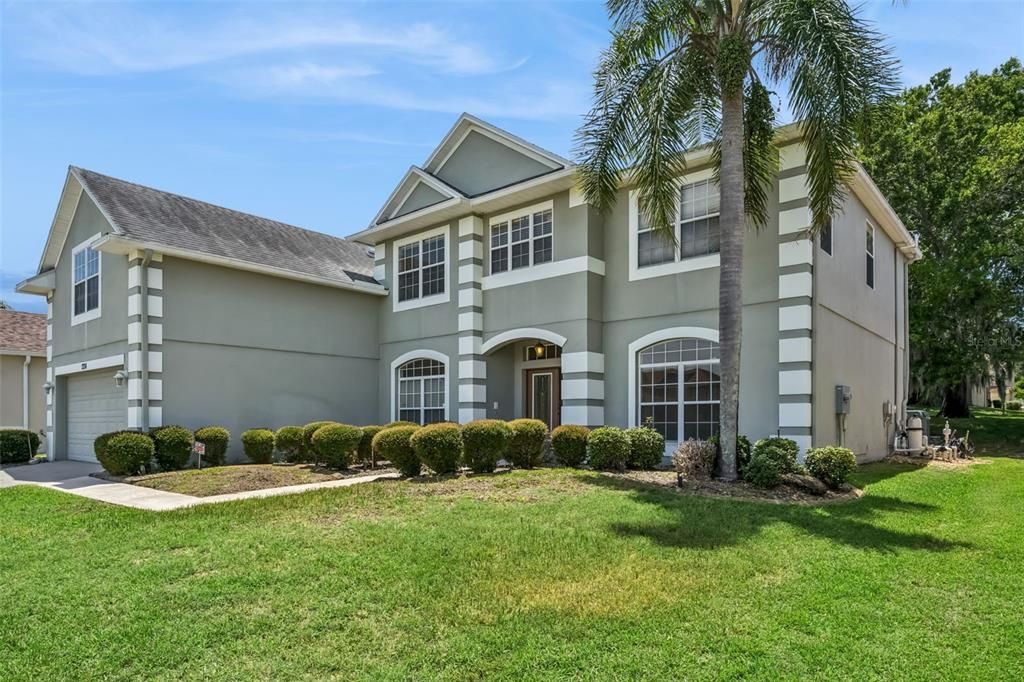 For Rent: $3,475 (5 beds, 4 baths, 3807 Square Feet)