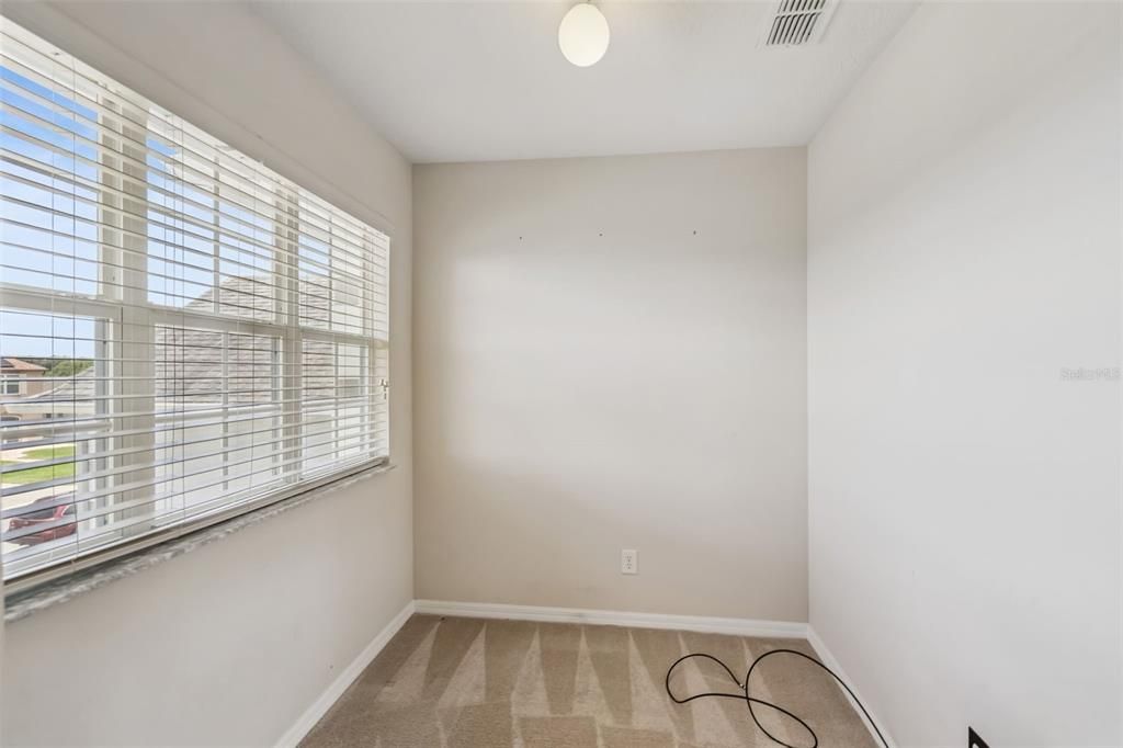 For Rent: $3,475 (5 beds, 4 baths, 3807 Square Feet)