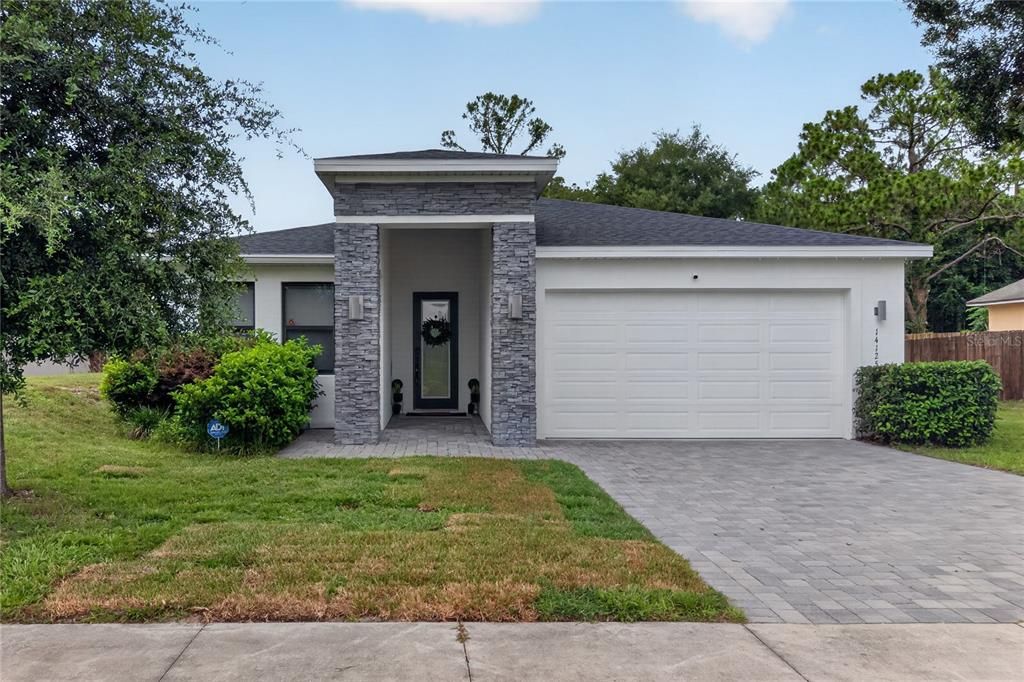 For Sale: $524,990 (4 beds, 2 baths, 1916 Square Feet)
