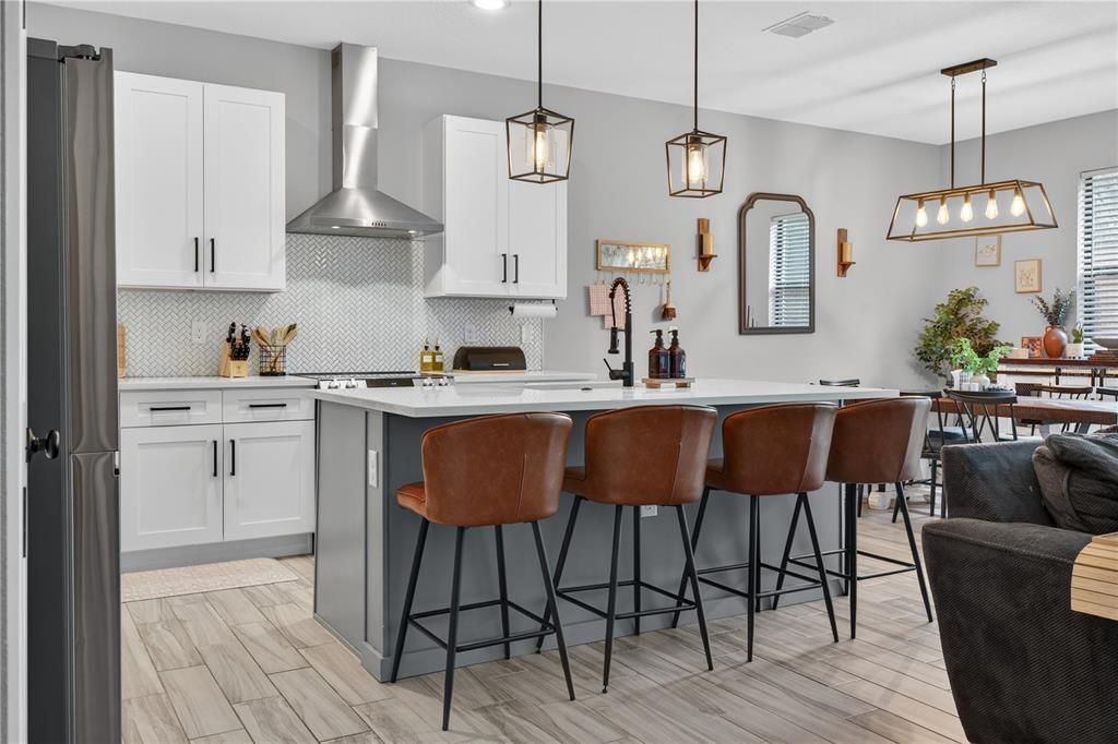 For Sale: $524,990 (4 beds, 2 baths, 1916 Square Feet)