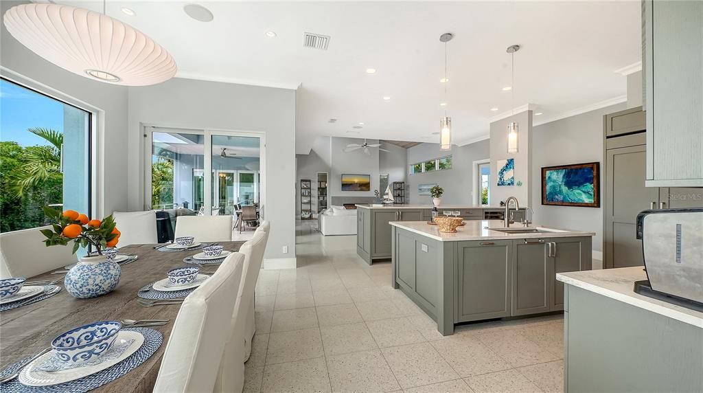 For Sale: $2,795,000 (4 beds, 3 baths, 3083 Square Feet)